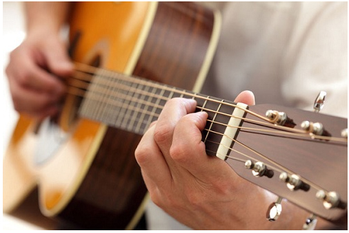 Học đàn guitar có giúp ích cho việc thi vào trung học cơ sở và thi vào đại học không?